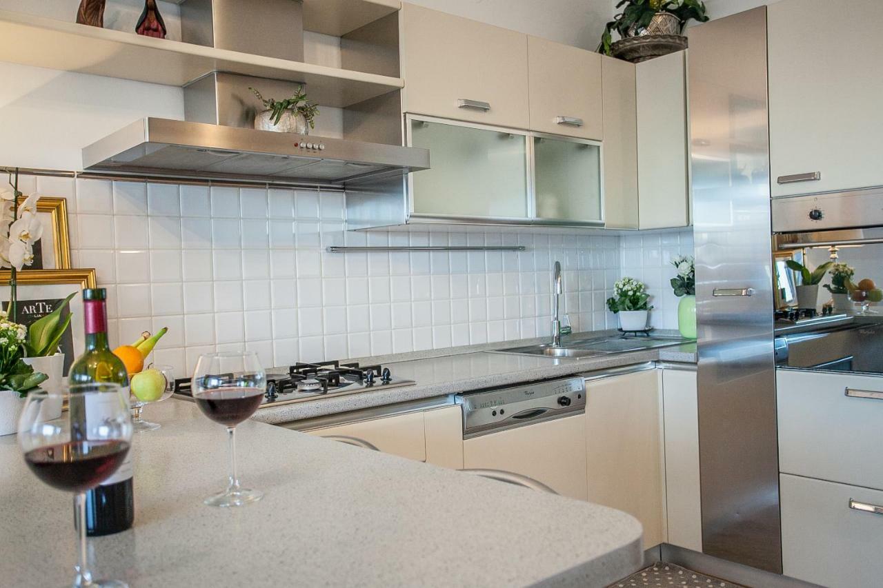 Apartment Laura Сплит Экстерьер фото